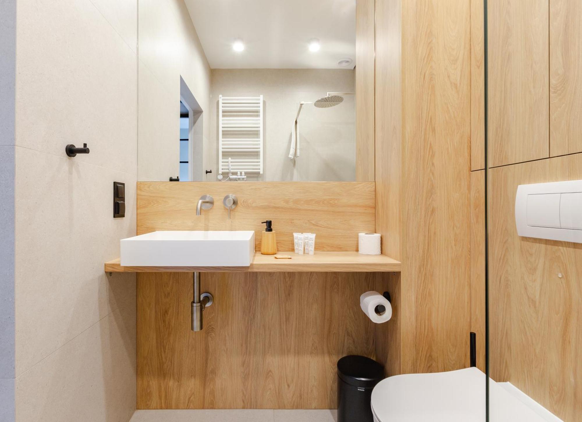 Apartment Stogi Superior By Bookinghost