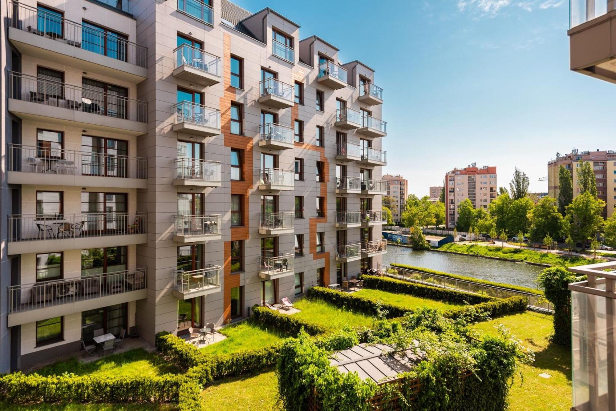 Center Jaglana 6 D,e,f Apartament *