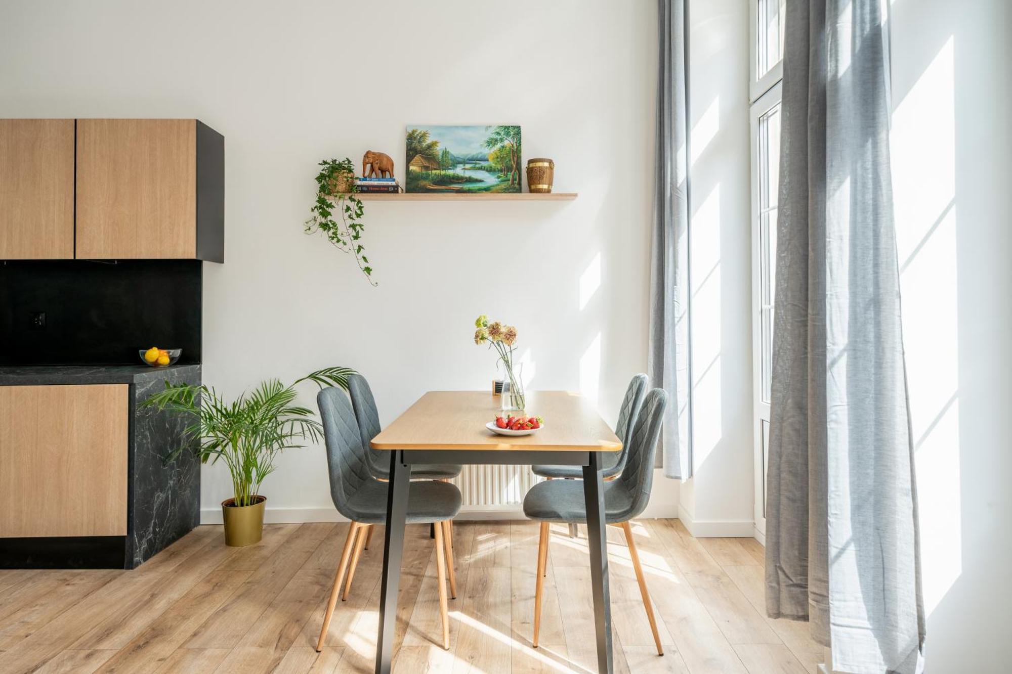 Dluga 70 W Oknach Starego Miasta Centrum