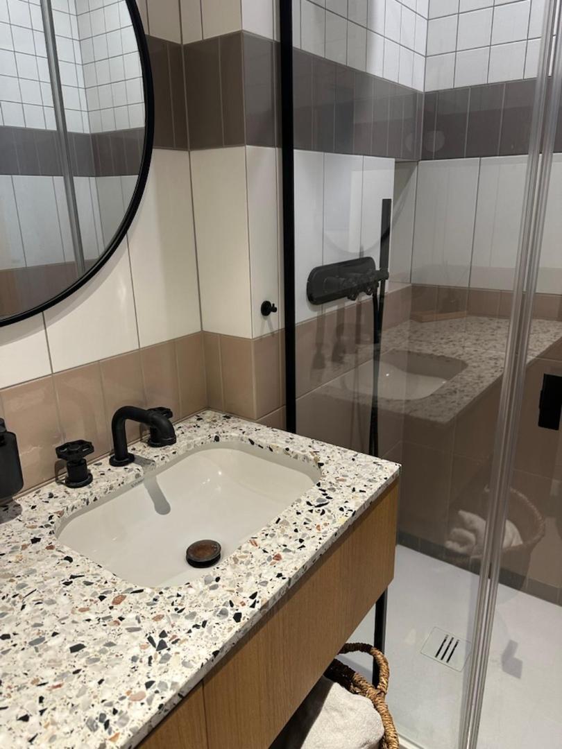 Granaria Deluxe & Riverside By Downtown Apartment Danzig