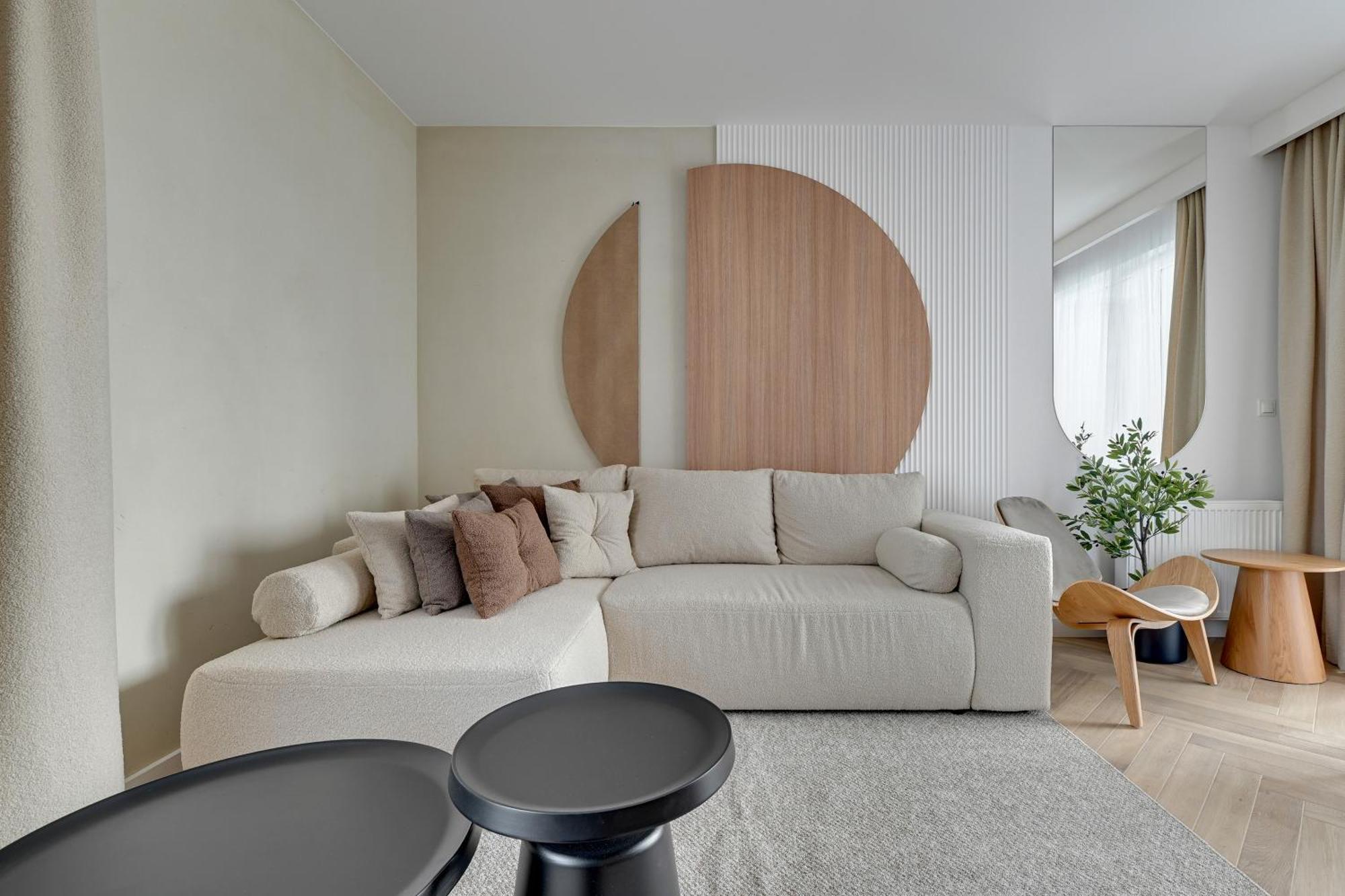 Horizon Sauna & Jacuzzi & Parking By Grand Apartme Lägenhet