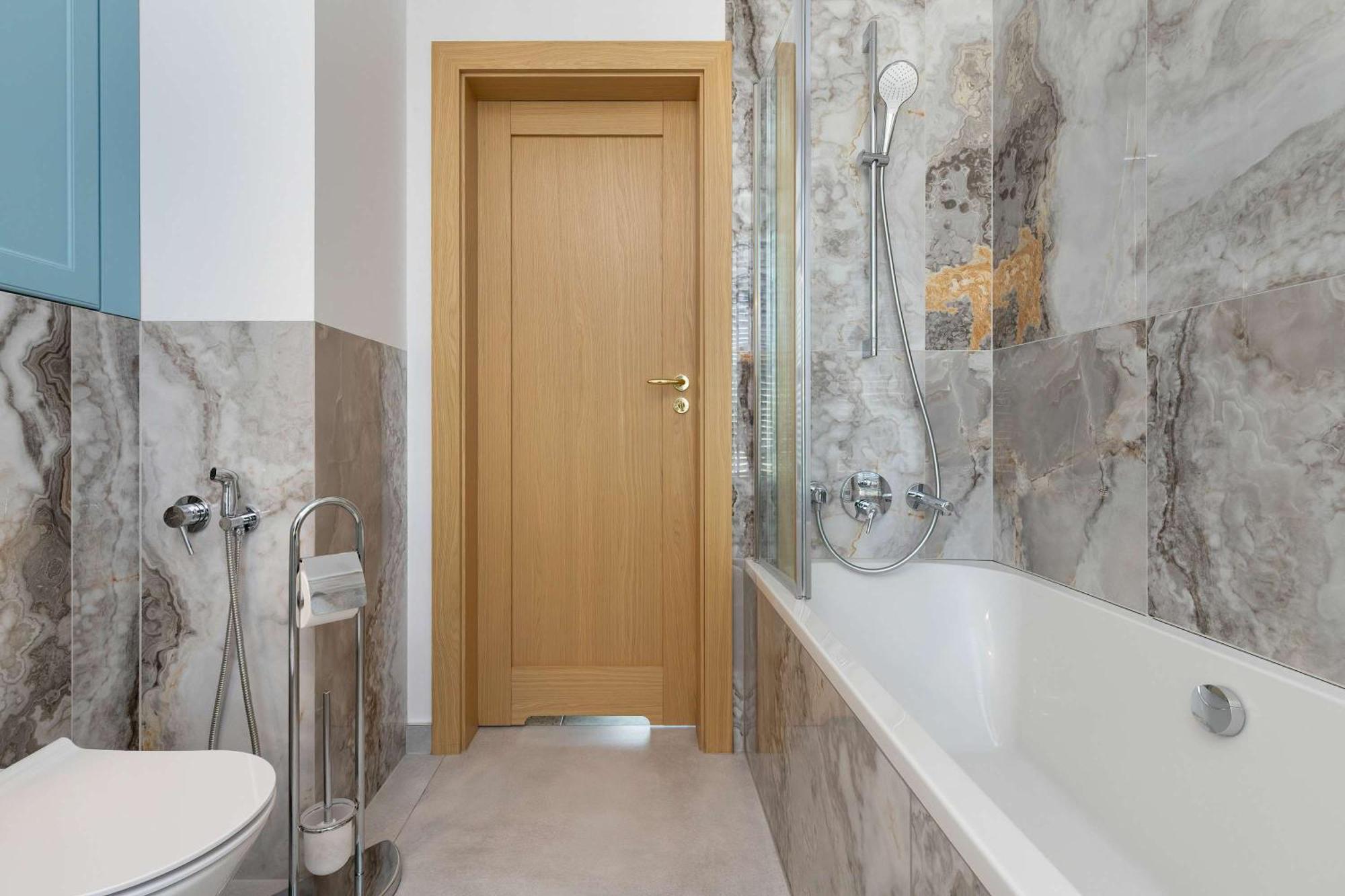 Luxury With Three Bedrooms Air Conditioning And Parking By Renters Lejlighed