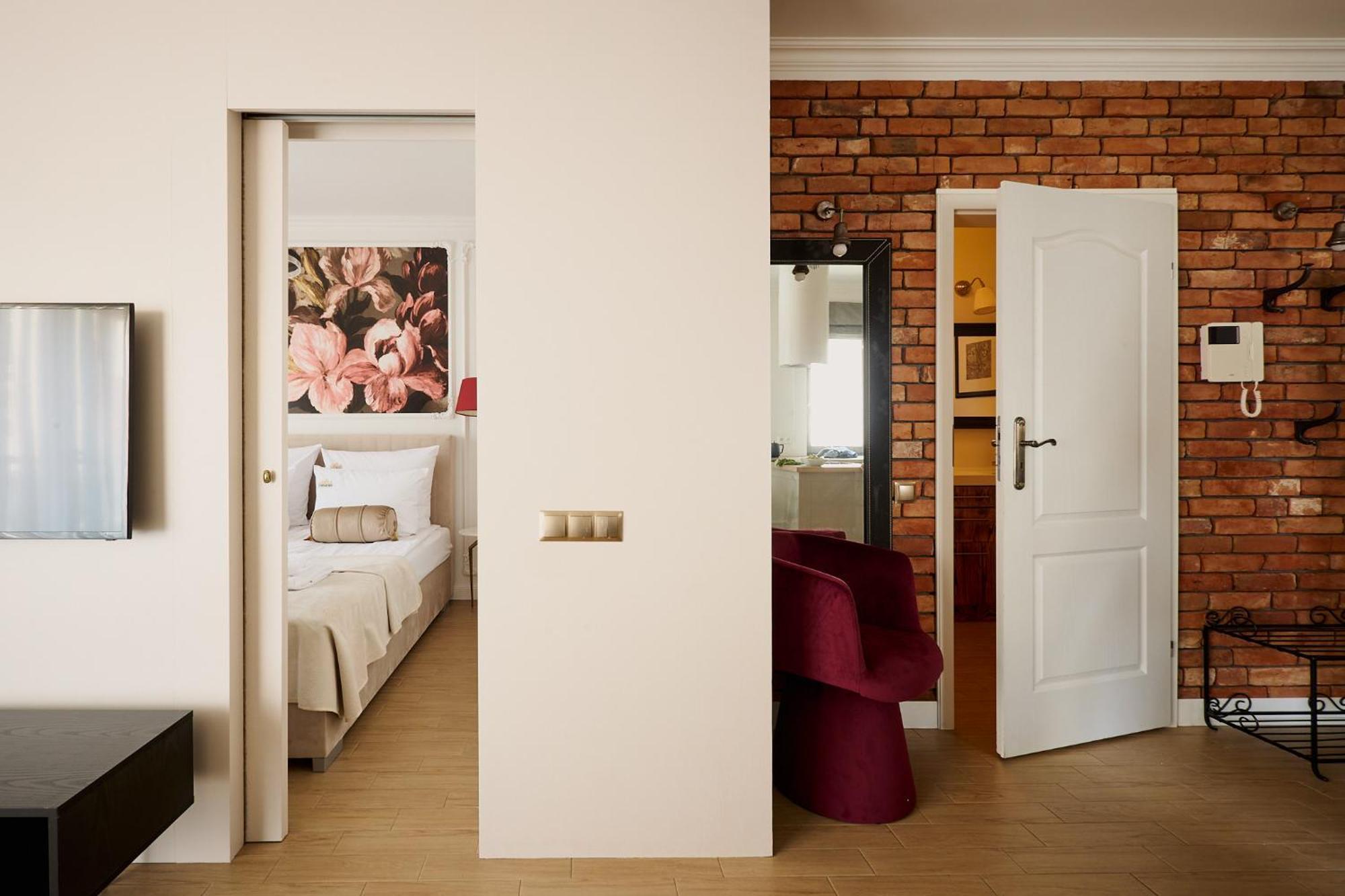 Waterlane Riverside - Spa, Pool, Gym & Parking By Downtown *