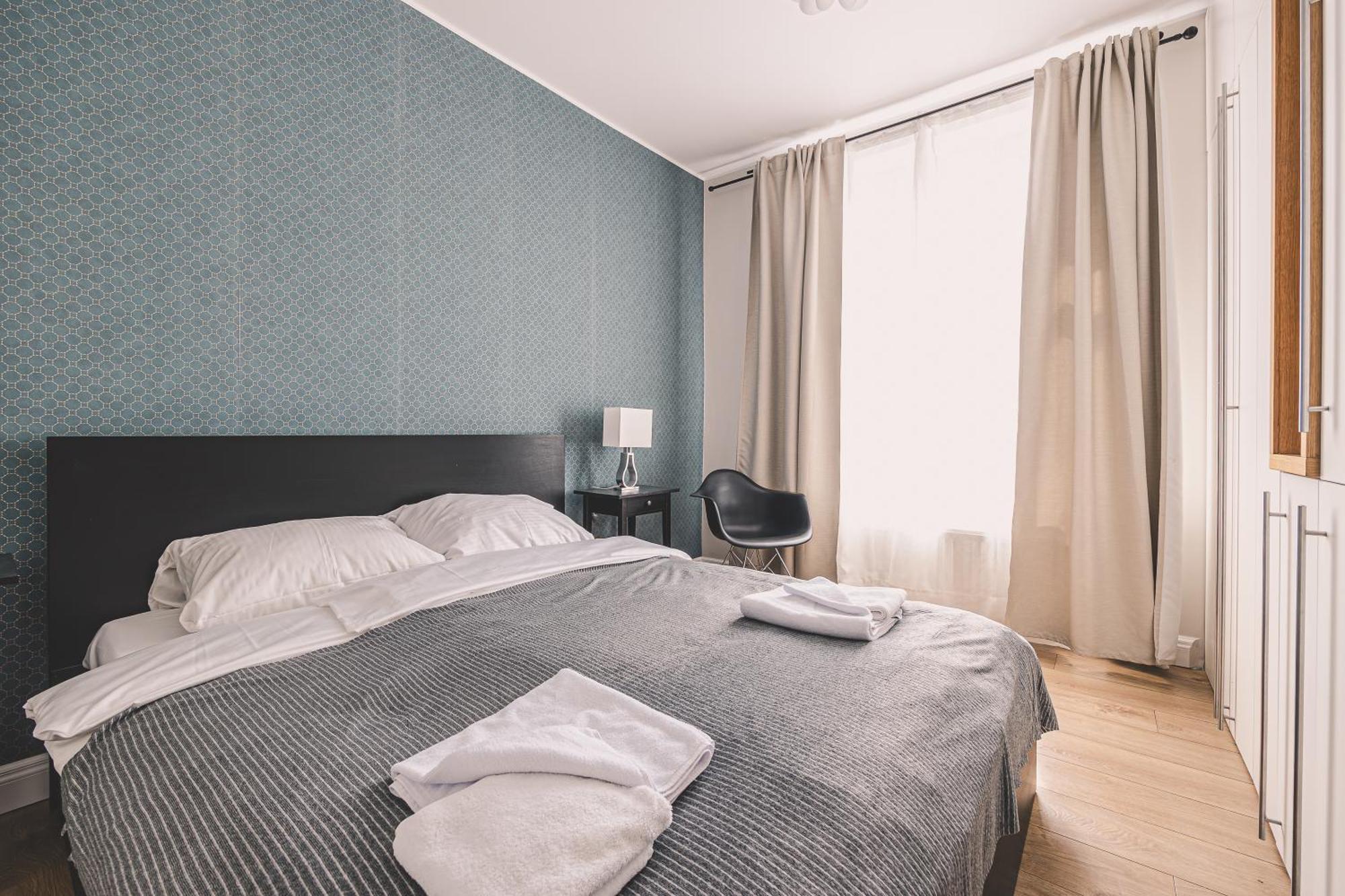 Spacious In Centre - 2homerent Zielona *