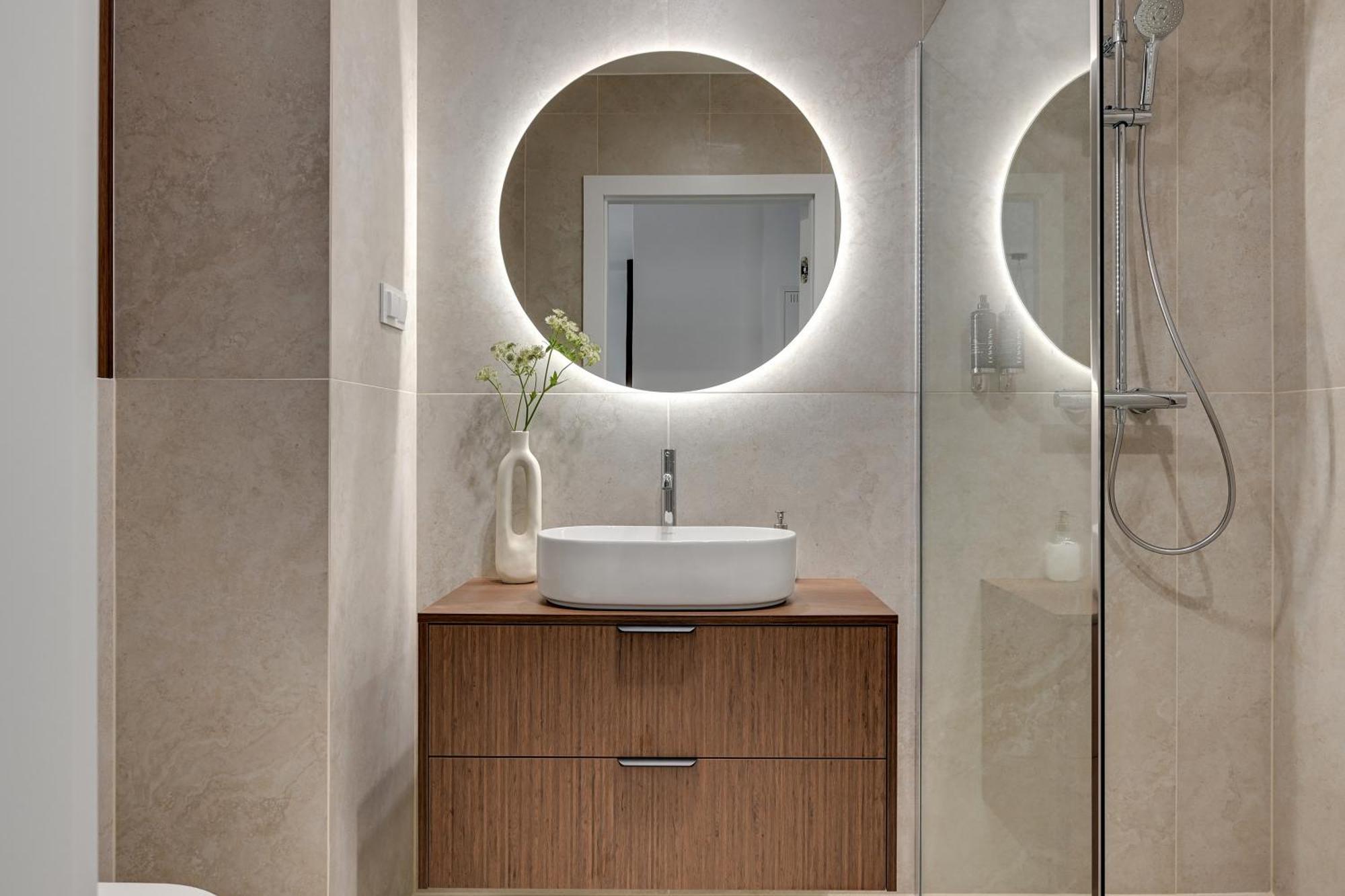 Bulvar Seaside By Downtown Apartment *