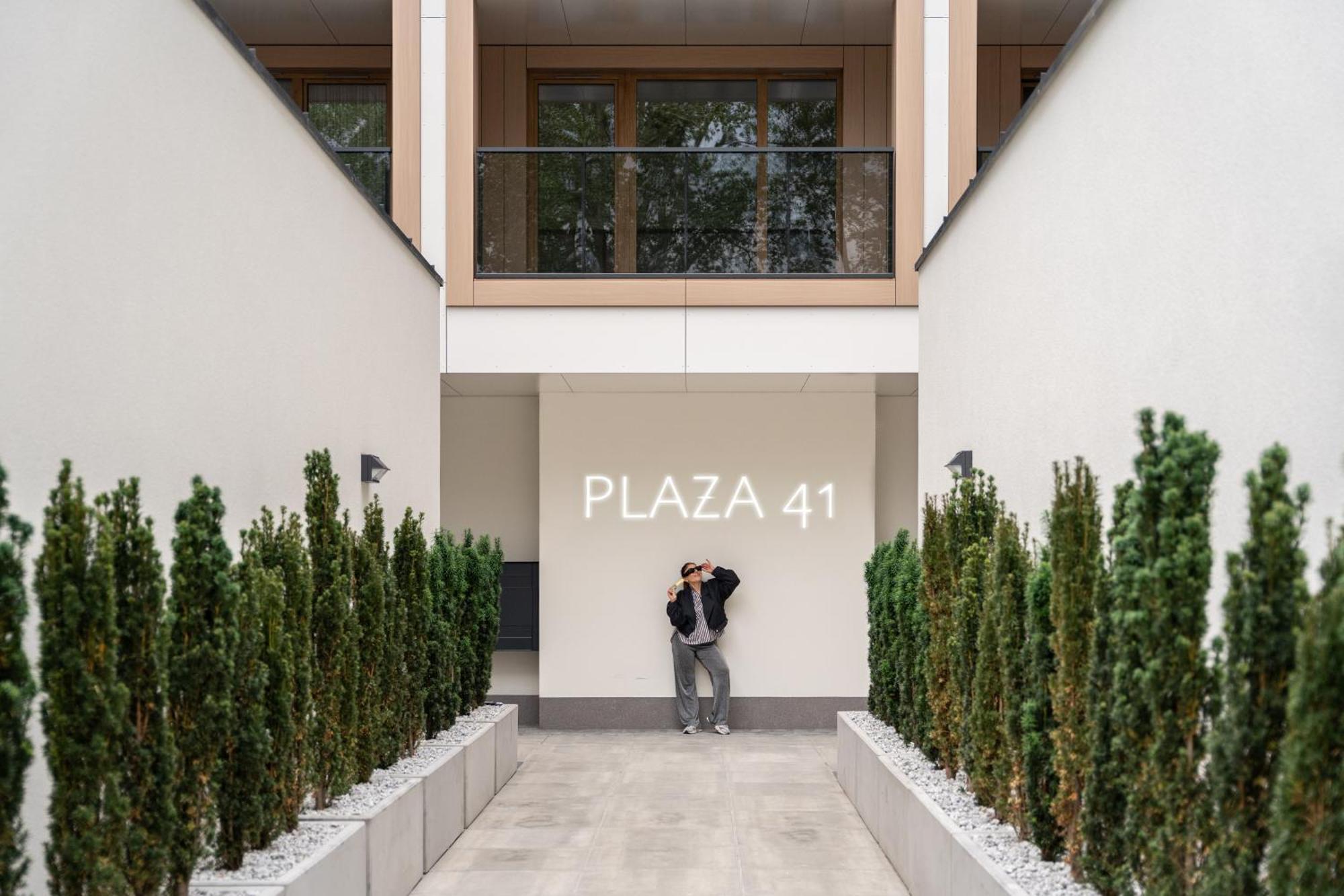 Huoneisto Plaza 41 Seaside With Roof Terrace And Parking By Lion *