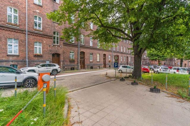 Apartment Przy Placu Zebran Ludowych *