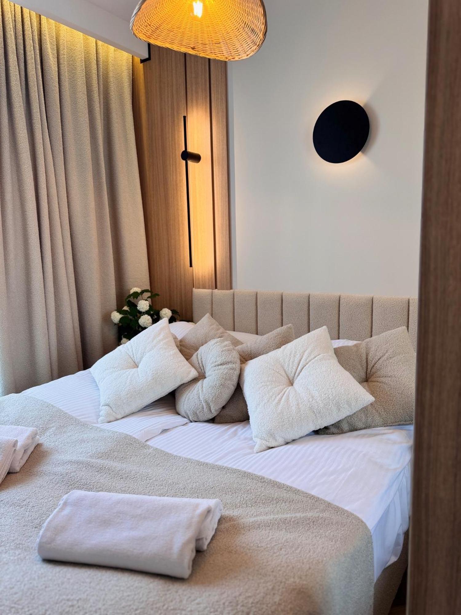 Family & Business Sauna Apartments Baltic Horizon Premium Spa - 3 Bedroom With Private Sauna, Jacuzzi, Rooftop Gym & Panoramic Terrace, Balcony, Underground Garage Apartment *