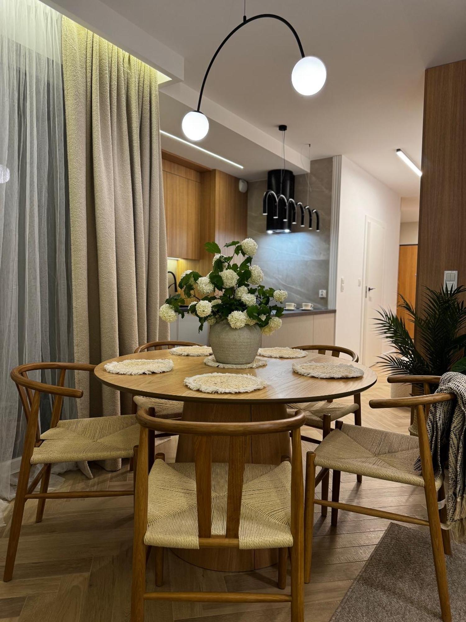 Family & Business Sauna Apartments Baltic Horizon Premium Spa - 3 Bedroom With Private Sauna, Jacuzzi, Rooftop Gym & Panoramic Terrace, Balcony, Underground Garage *