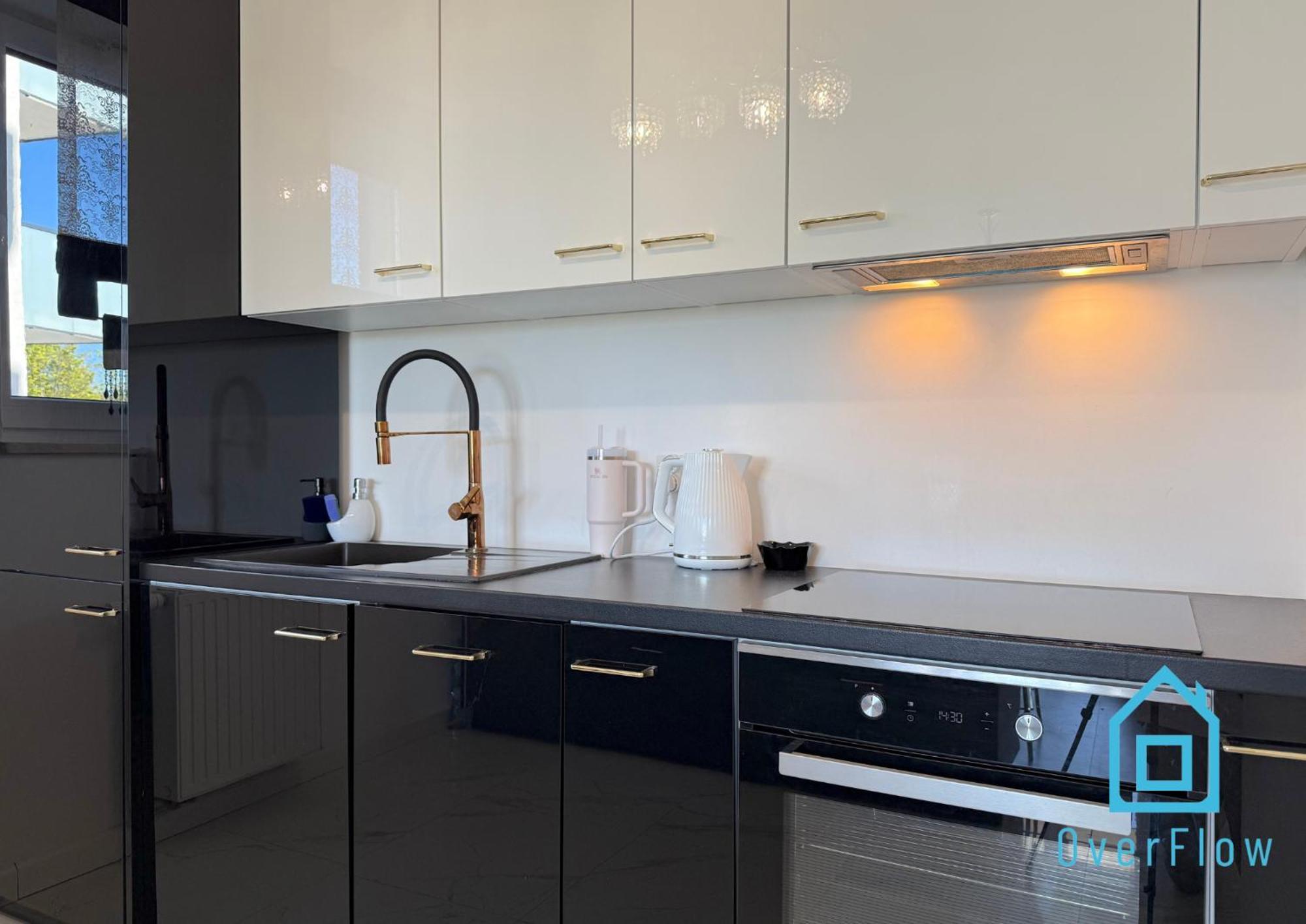 Apartment Bloom With Sauna & Gym, 5 Min To Baltic Sea & Polsat Arena *