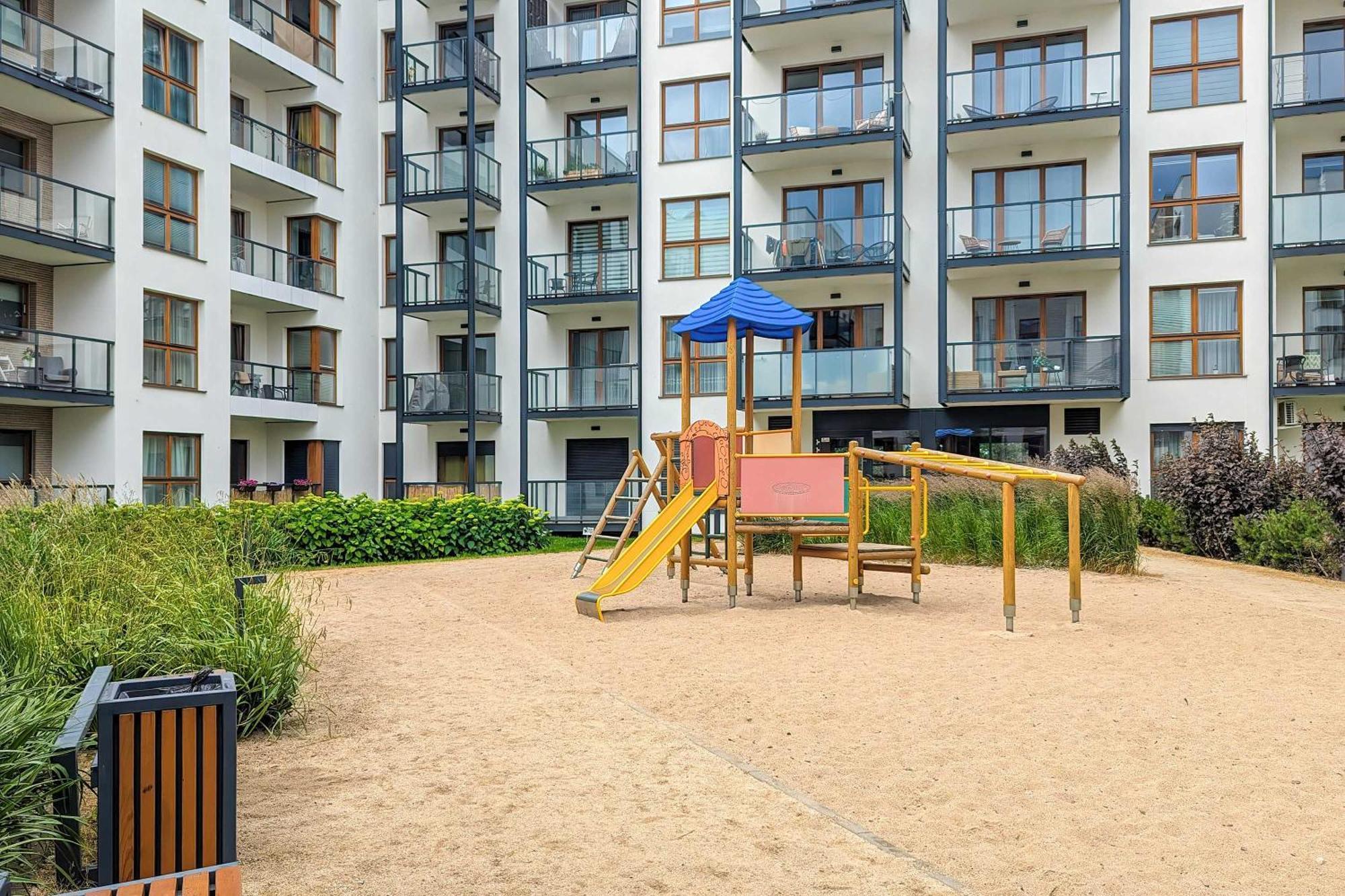 Modern With Parking & Balcony By Renters * Gdańsk