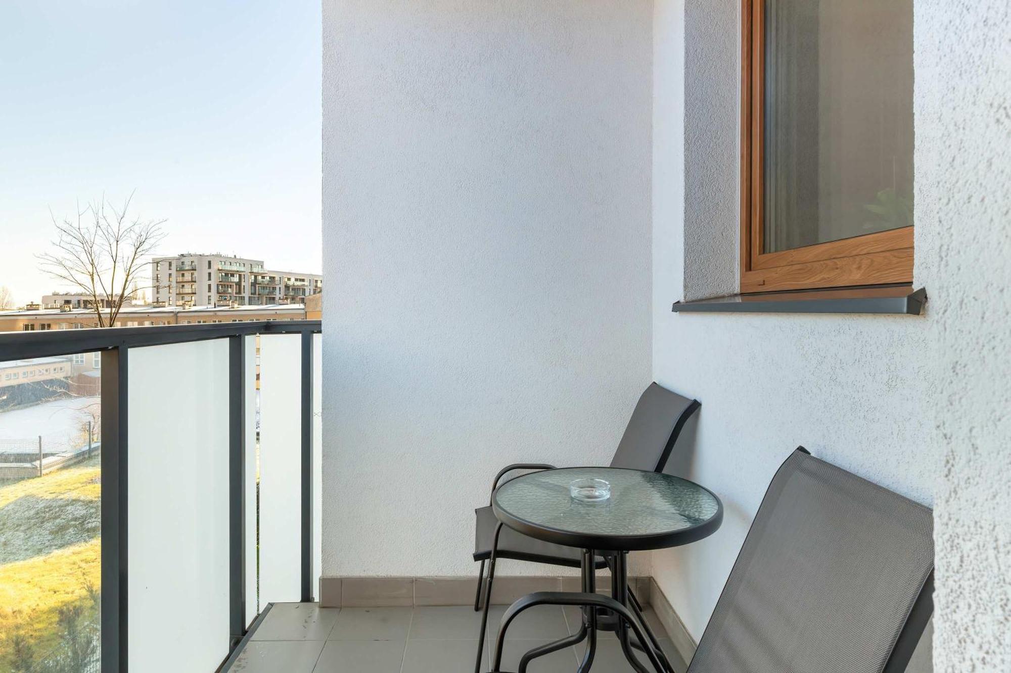 Cosy With Parking In By Renters * Gdańsk