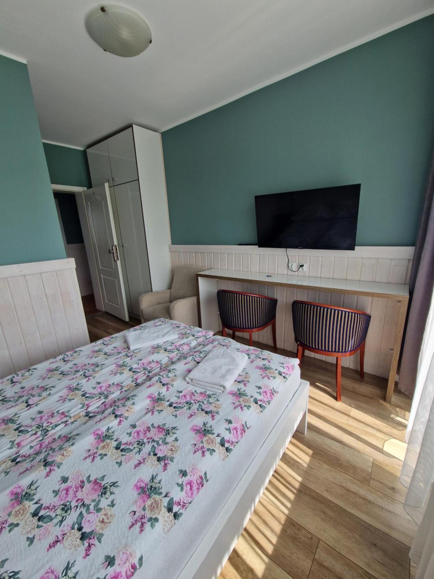 Bed & Breakfast Agis Goscinne 2*