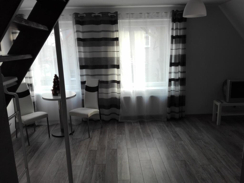 Quatro Apartment *