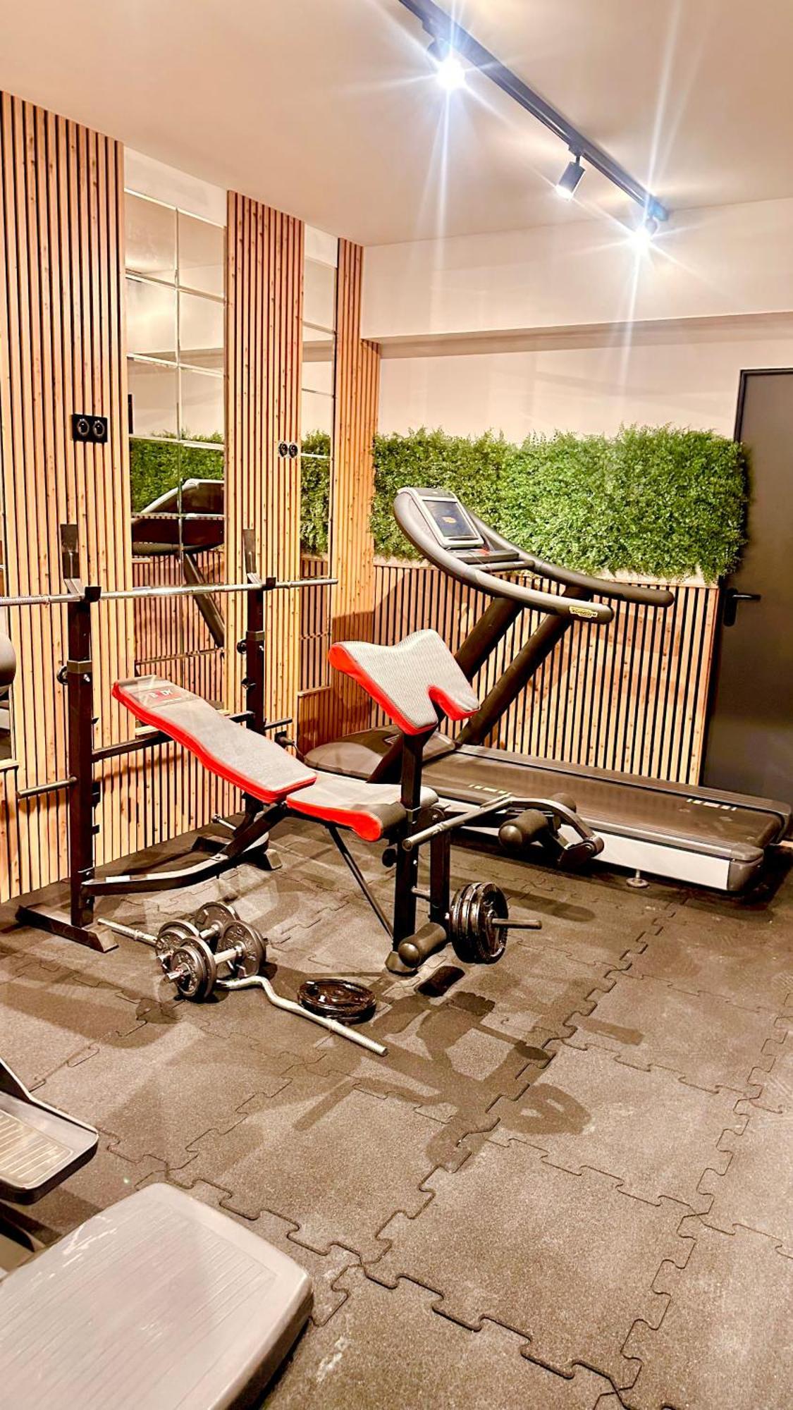 Wind Rose Luxury & Spa- With Private Sauna, Gym, Jacuzzi * Gdansk