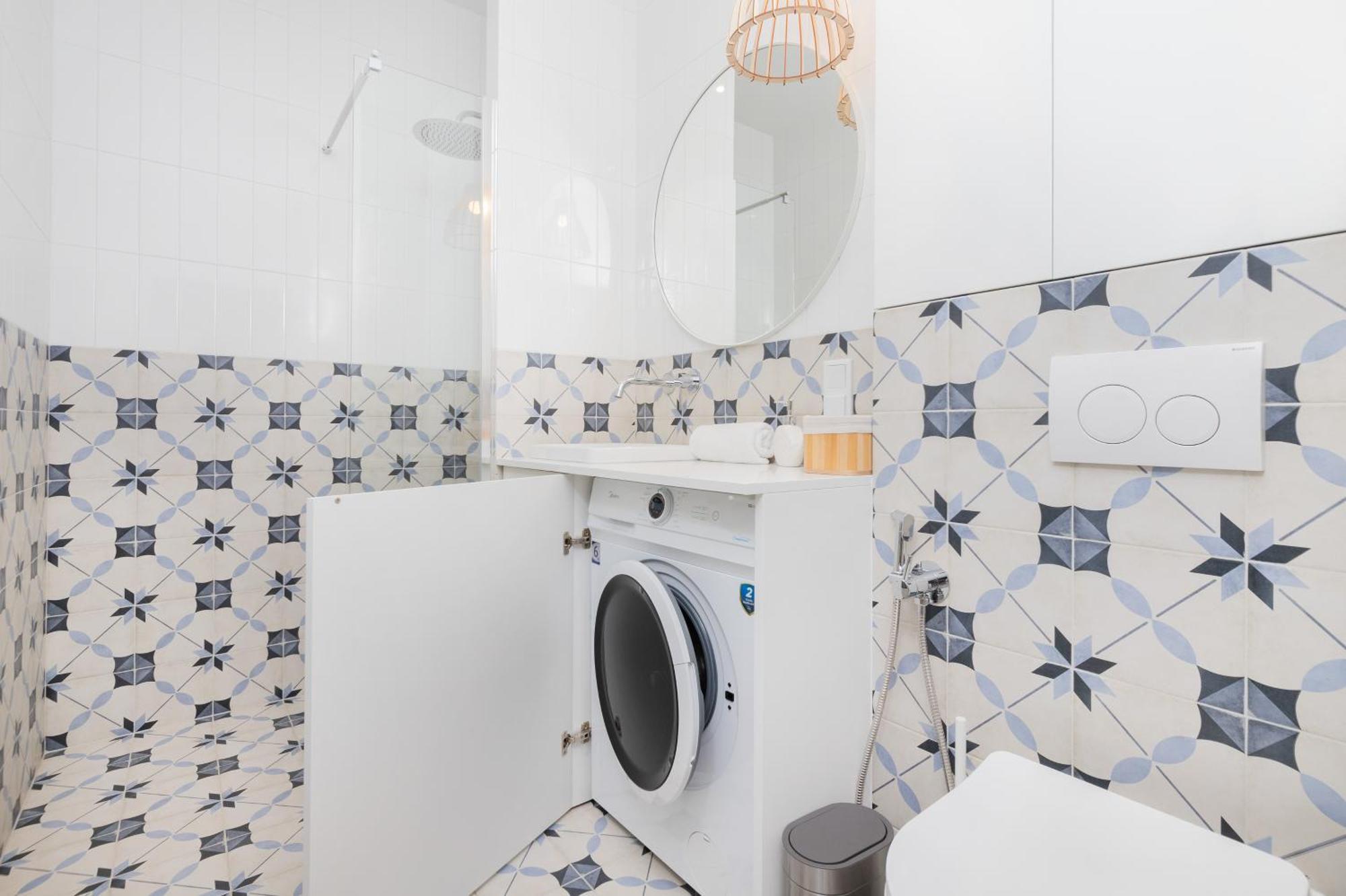 Huoneisto Cozy Nights Letnicka By Renters Prestige Gdańsk