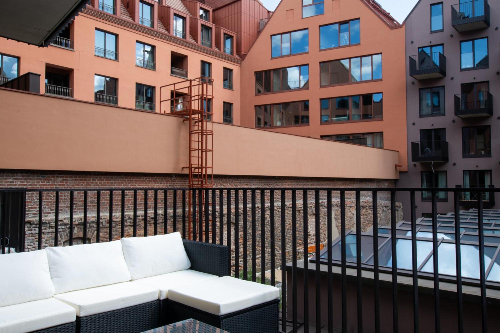 Apartment Granaria By Alqueen