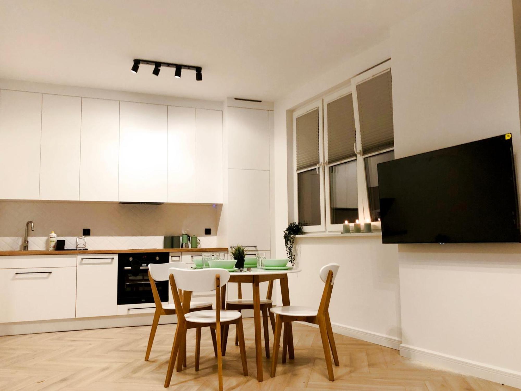Przy Dworcu Old Town Apartment *