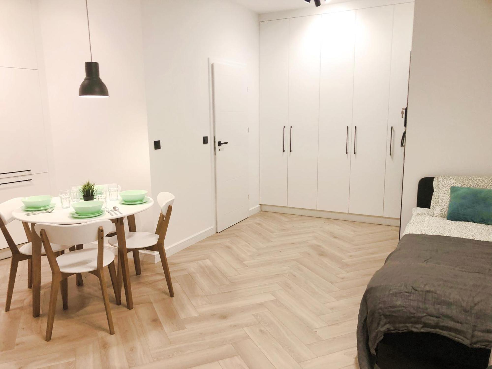 Apartment Przy Dworcu Old Town *