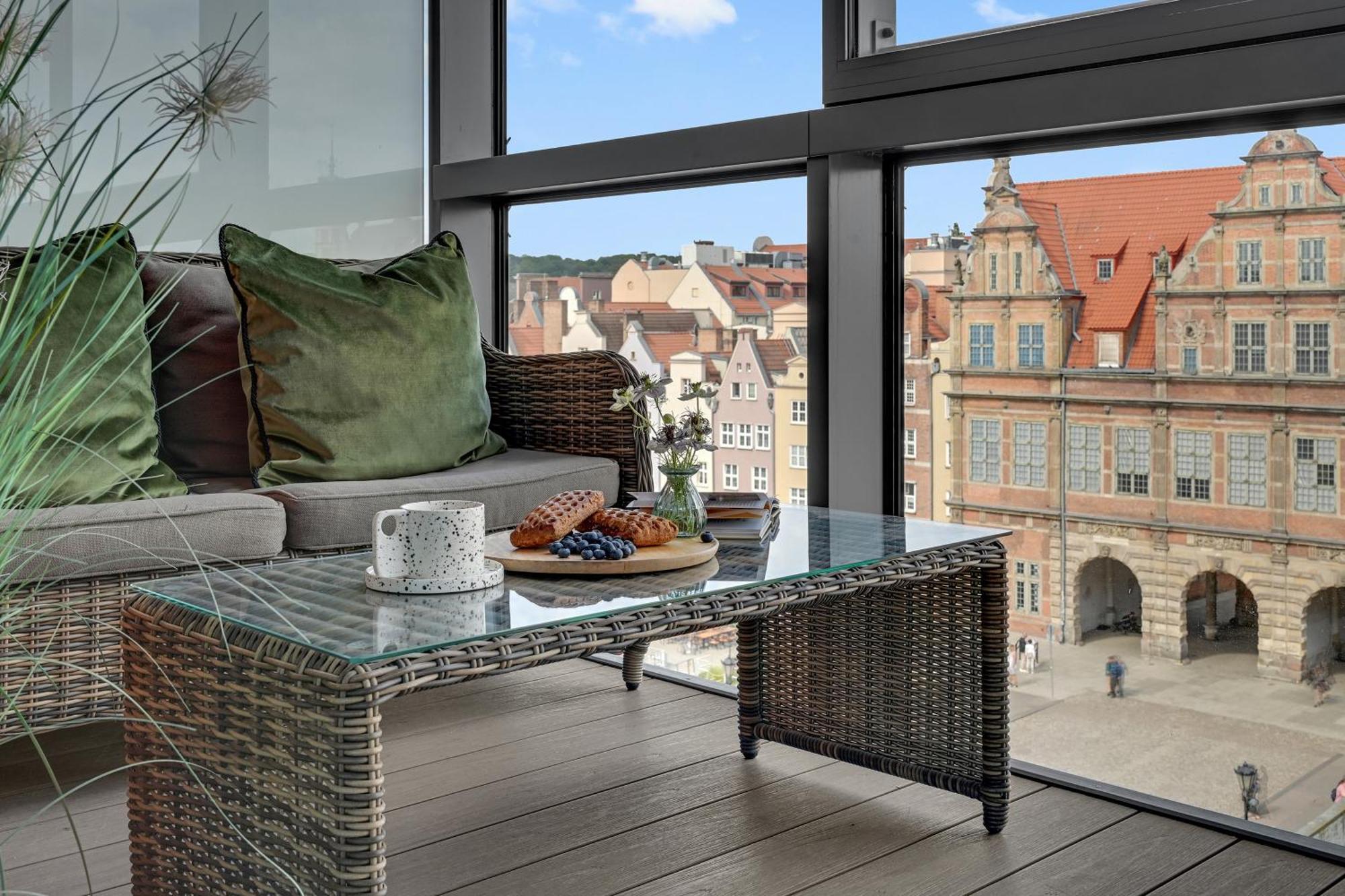 Deo Plaza Riverside & Radisson By Downtown Gdańsk