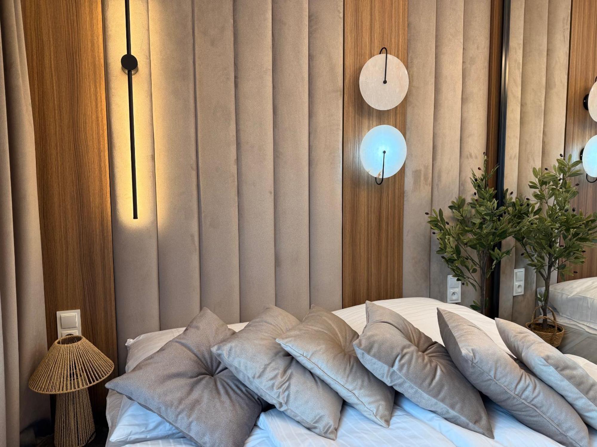Apartment Family & Business Sauna Apartments Baltic Horizon Premium Spa - 3 Bedroom With Private Sauna, Jacuzzi, Rooftop Gym & Panoramic Terrace, Balcony, Underground Garage Danzig