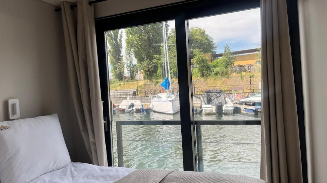 Apartment Na Wodzie - La Mare Motlava Houseboats By Downtown *