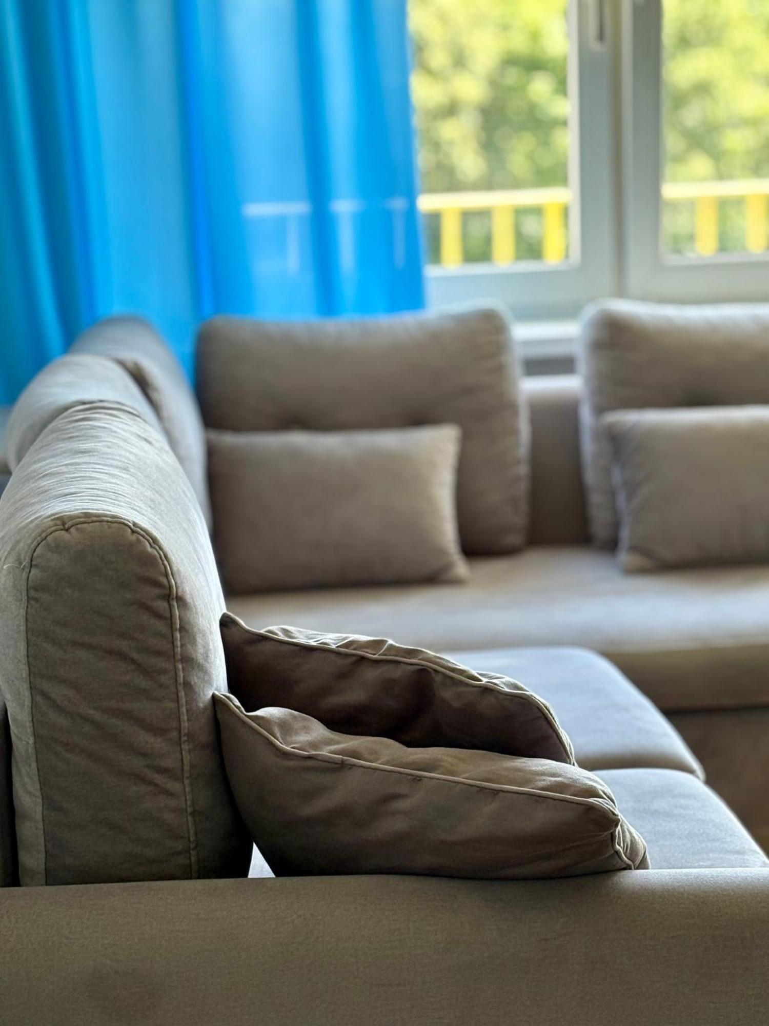 Nap Obroncow Wybrzeza Lägenhet *