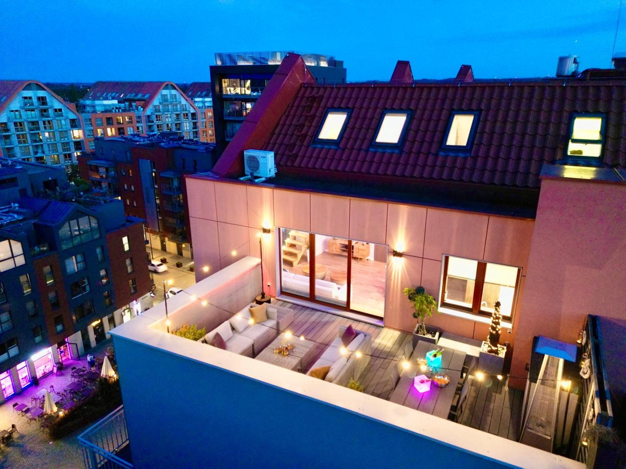 Waterlane Penthouse I Pool I Panoramic View