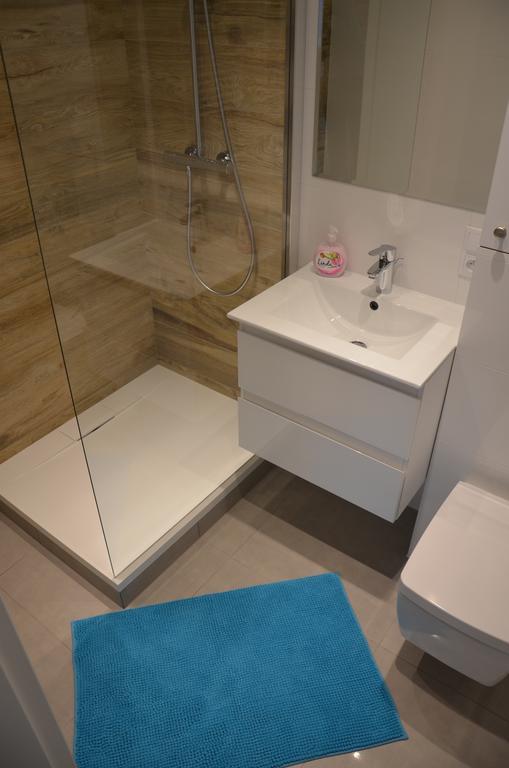 Huoneisto Apartament Na Starowce Grobla I