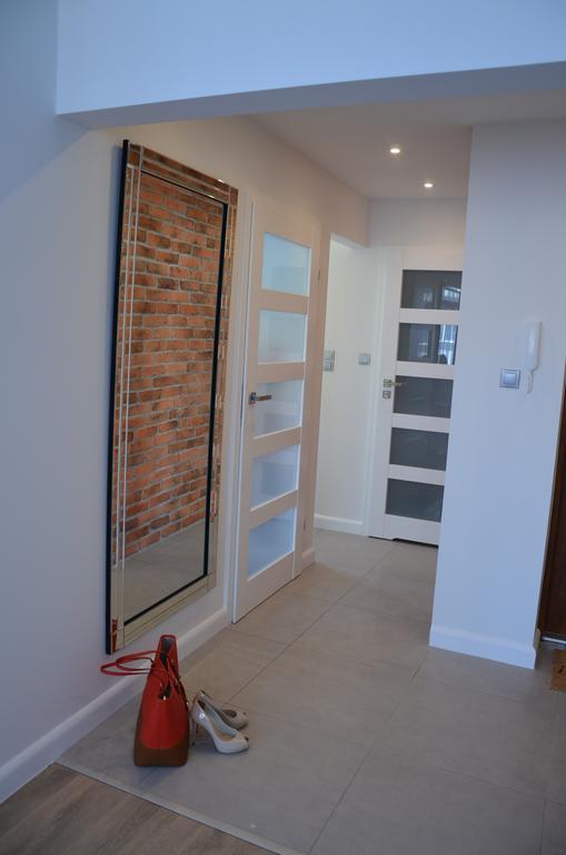 Huoneisto Apartament Na Starowce Grobla I