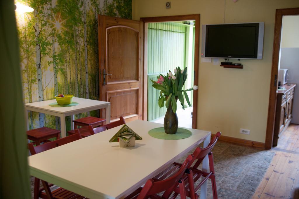 Zielony Domek Hostel *