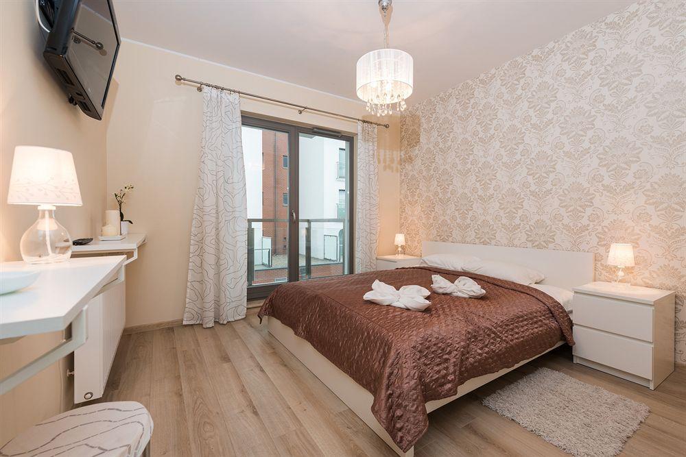 Apartinfo Waterlane Apartment