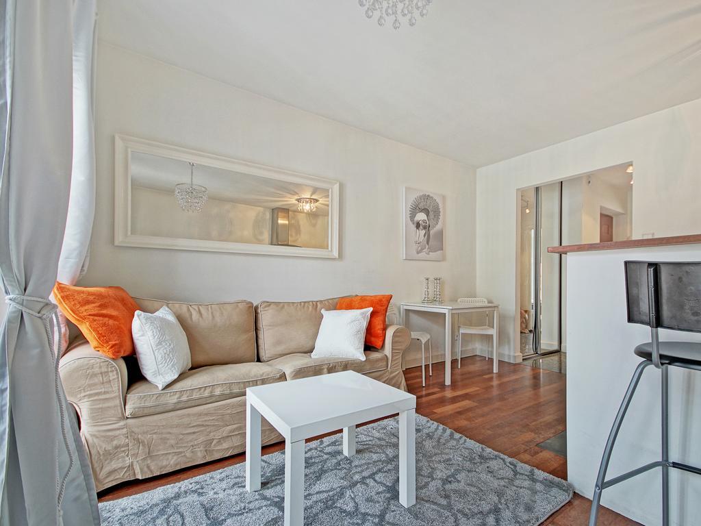 Apartament Kameralny 9 Dluga Apartment Danzig