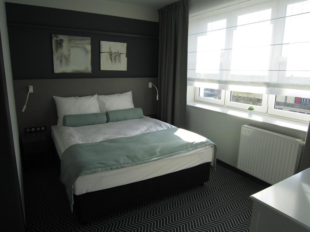 So Hotel 3*