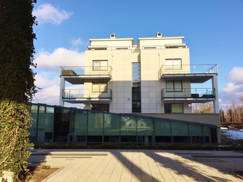 Apartment 777 Apartments & Cars _ Marshal Foch *
