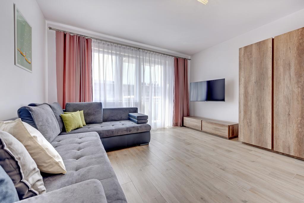 Apartment Apartinfo Center *