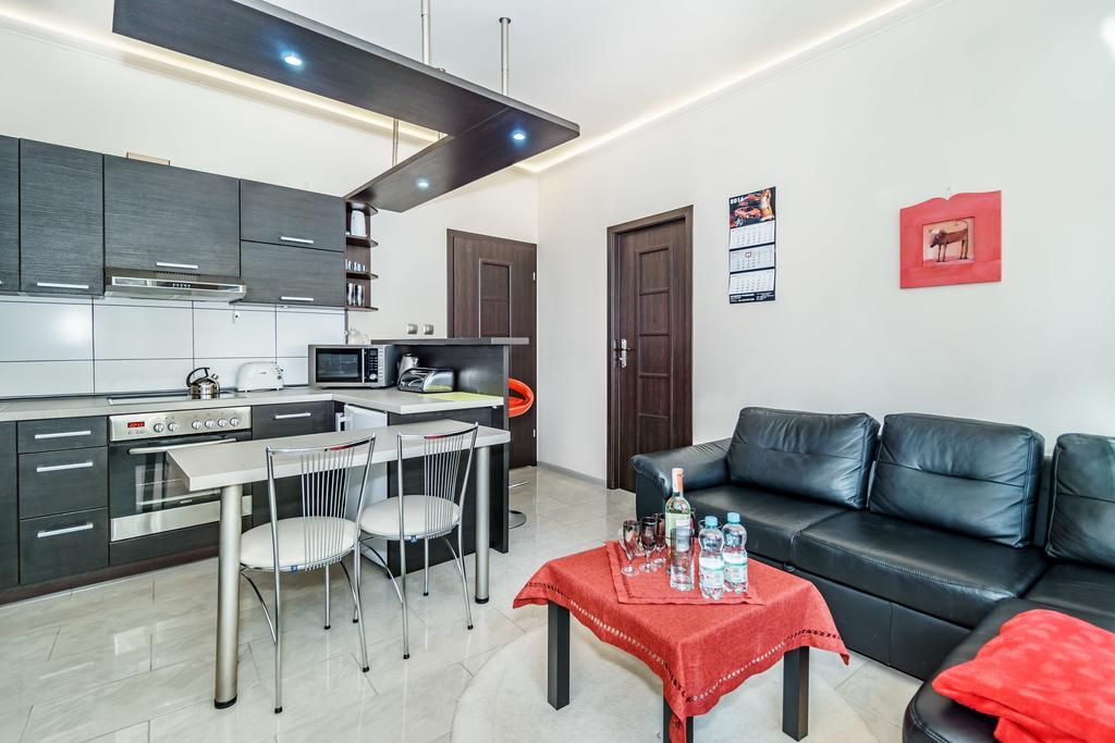 Apartament 777 & Cars _ Main City Gdańsk