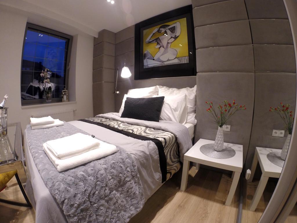 Apartment Prestige Old Town #1 *
