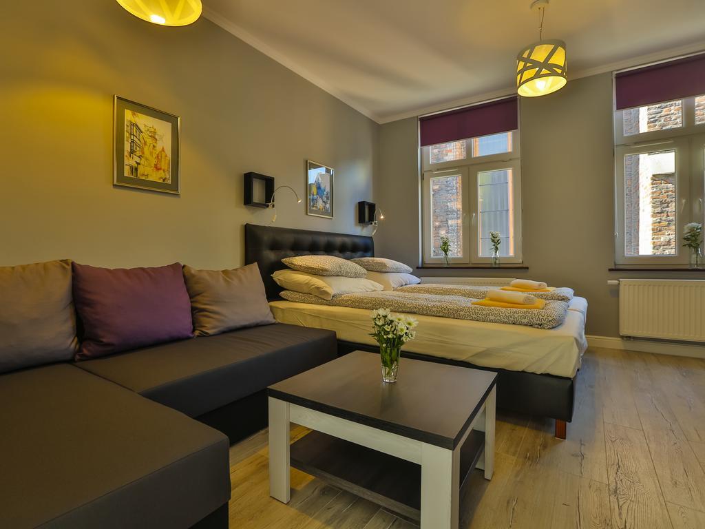 Apartament Swietojanska Old Town Apartment