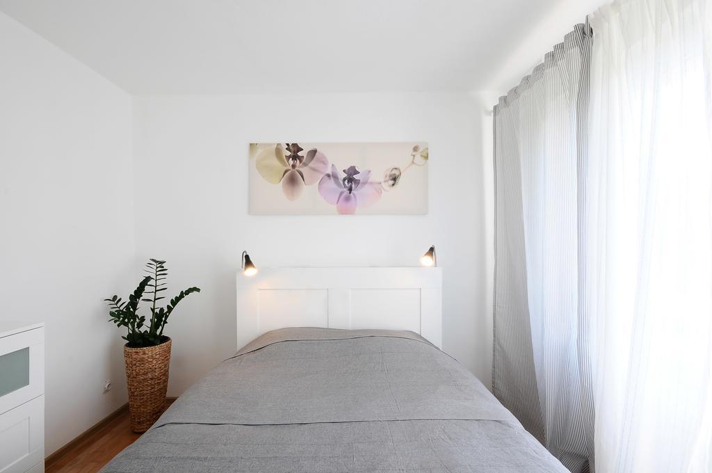 Apartment A Place Like Horeszkow *