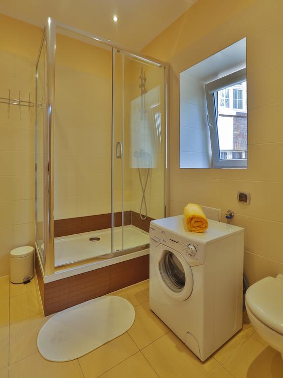 Apartament Swietojanska 50 Apartment