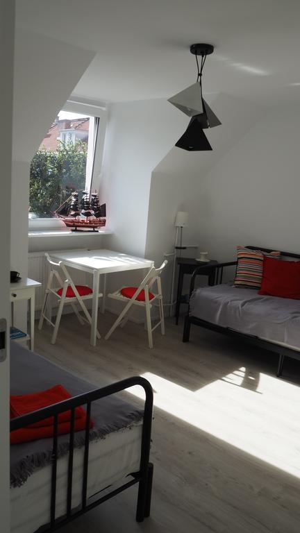 Wendy's Apartment *