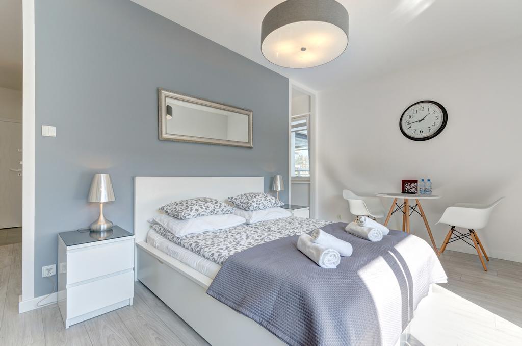 Rentapart Sadova Apartment