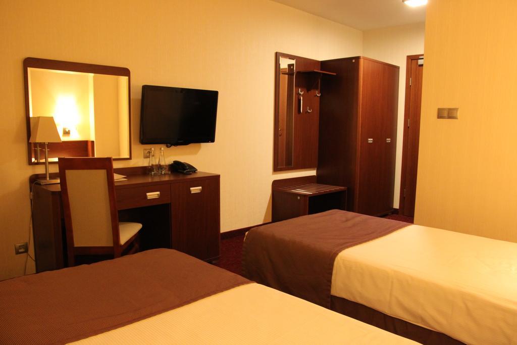 Arena Expo Hotel