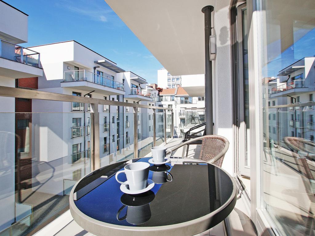 White Pearl Apartment