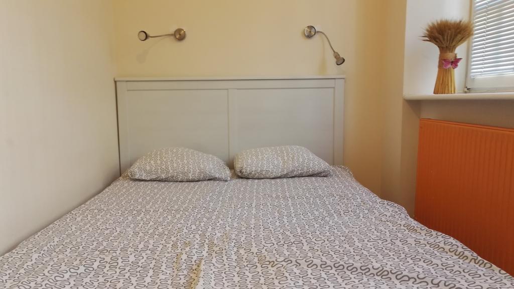 Apartament Ducha 1 *