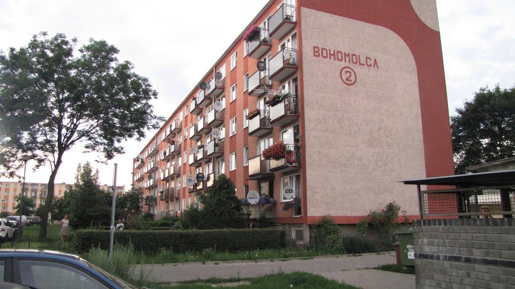 Apartment Mieszkanie Przy Arenie *