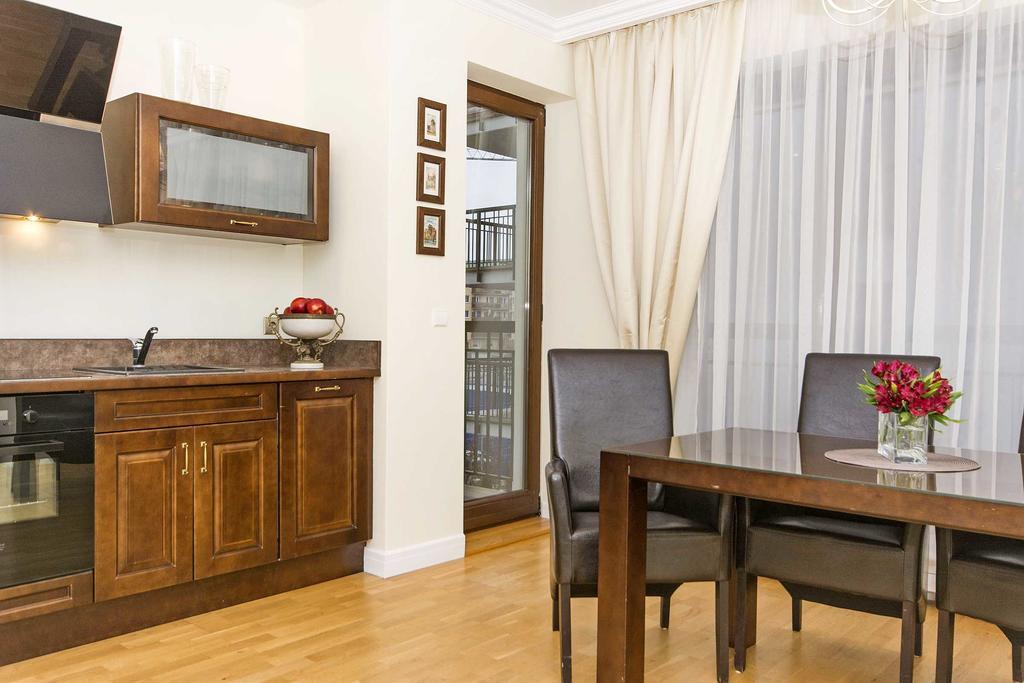 Huoneisto Apartments Szafarnia *