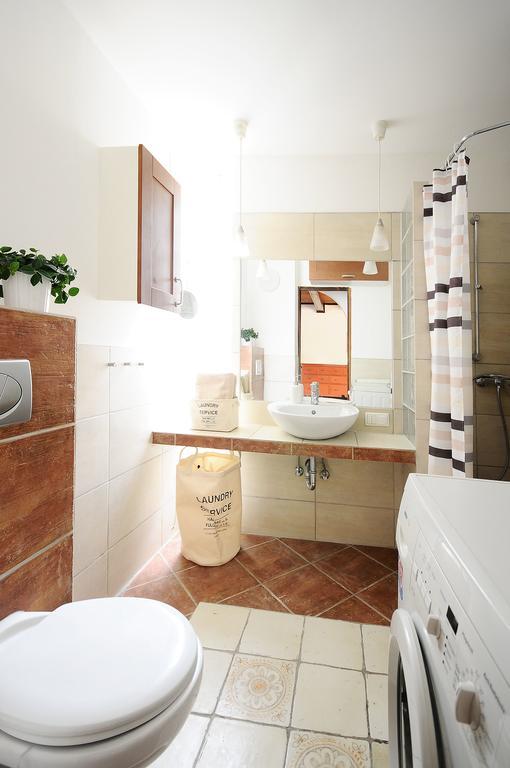 A Place Like Horeszkow Apartment *