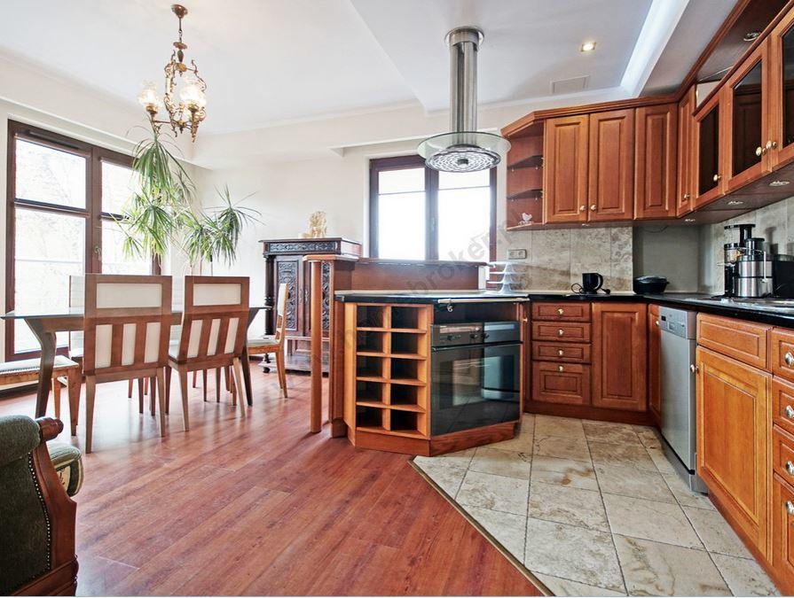 Huoneisto Apartament Magellana *